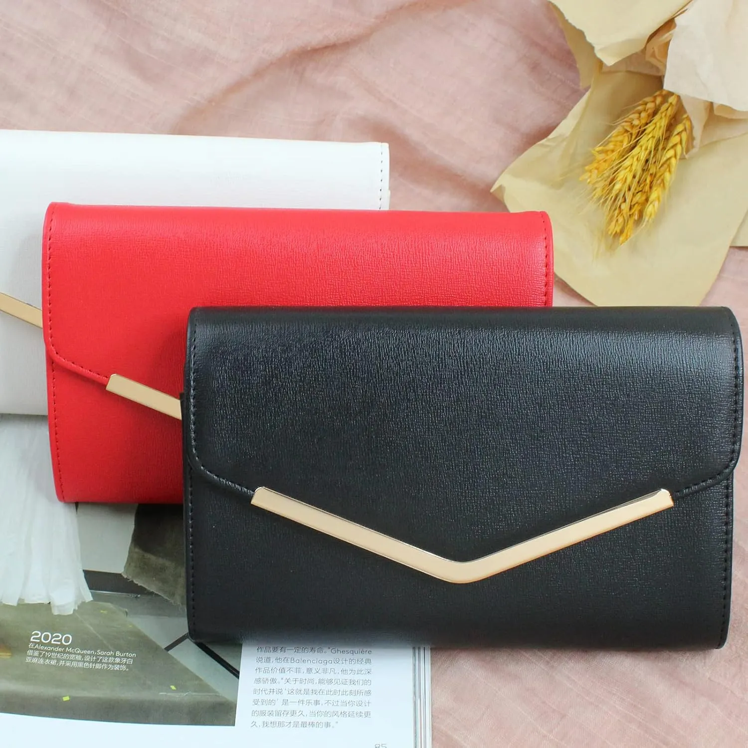 Clutch Purse Evening Bag for WomenEnvelope Handbag With Detachable Chain