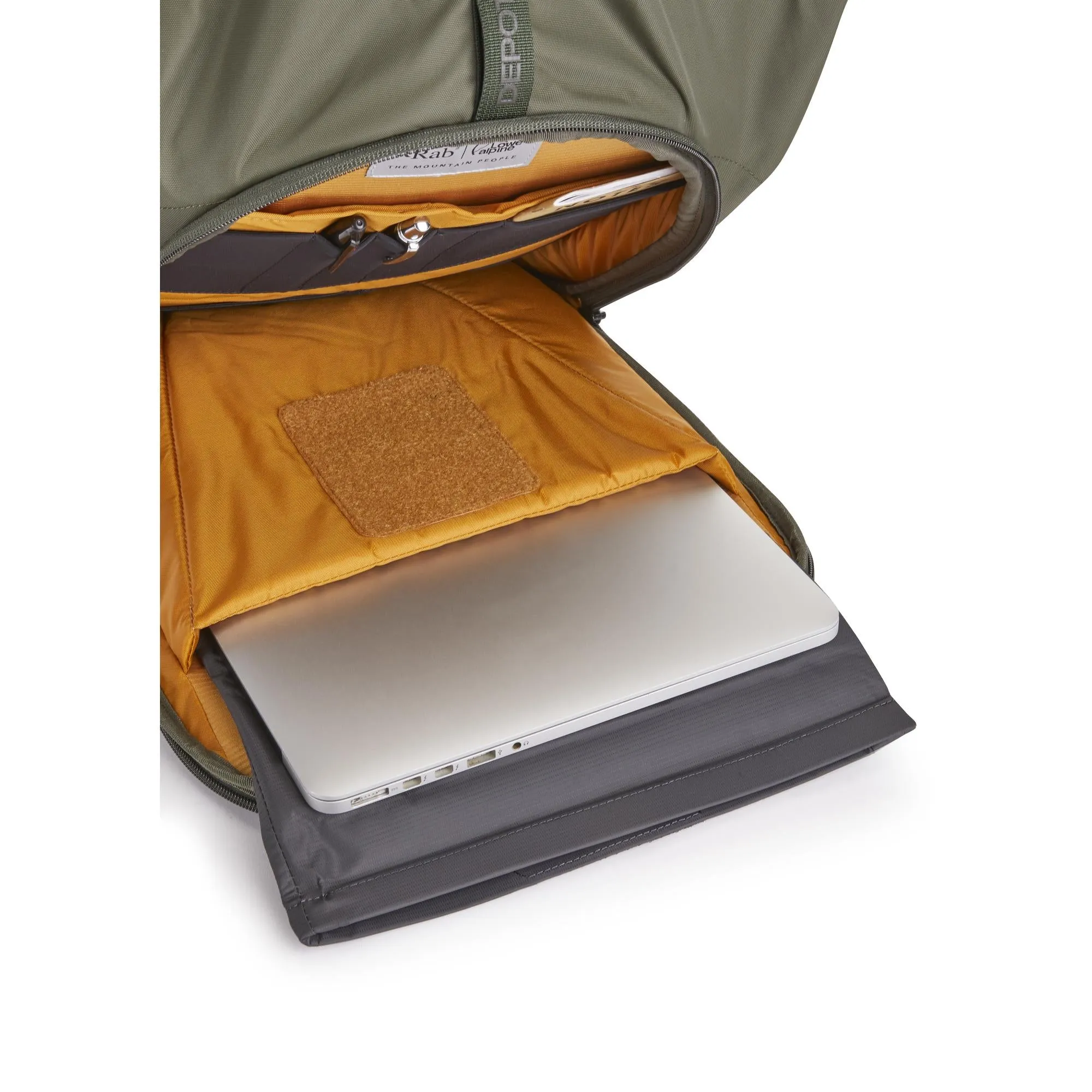 Depot 18 Daypack