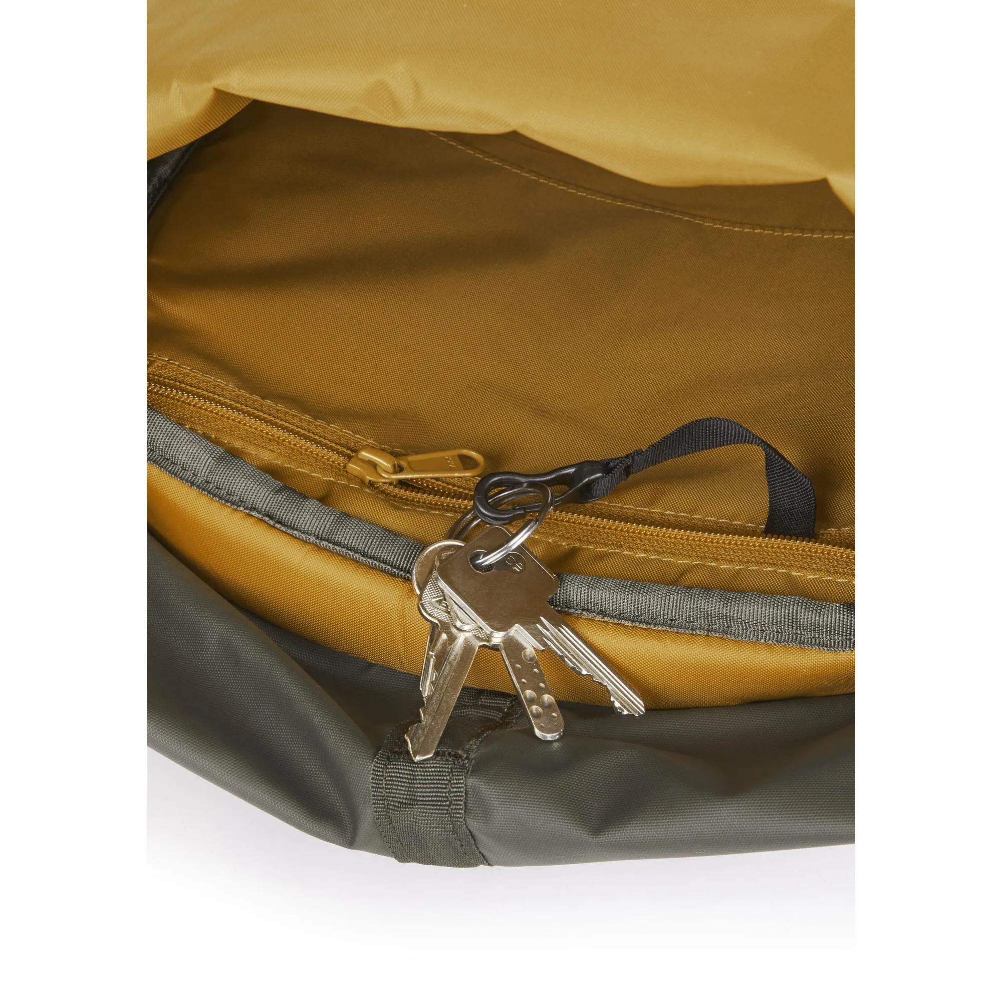 Depot 18 Daypack